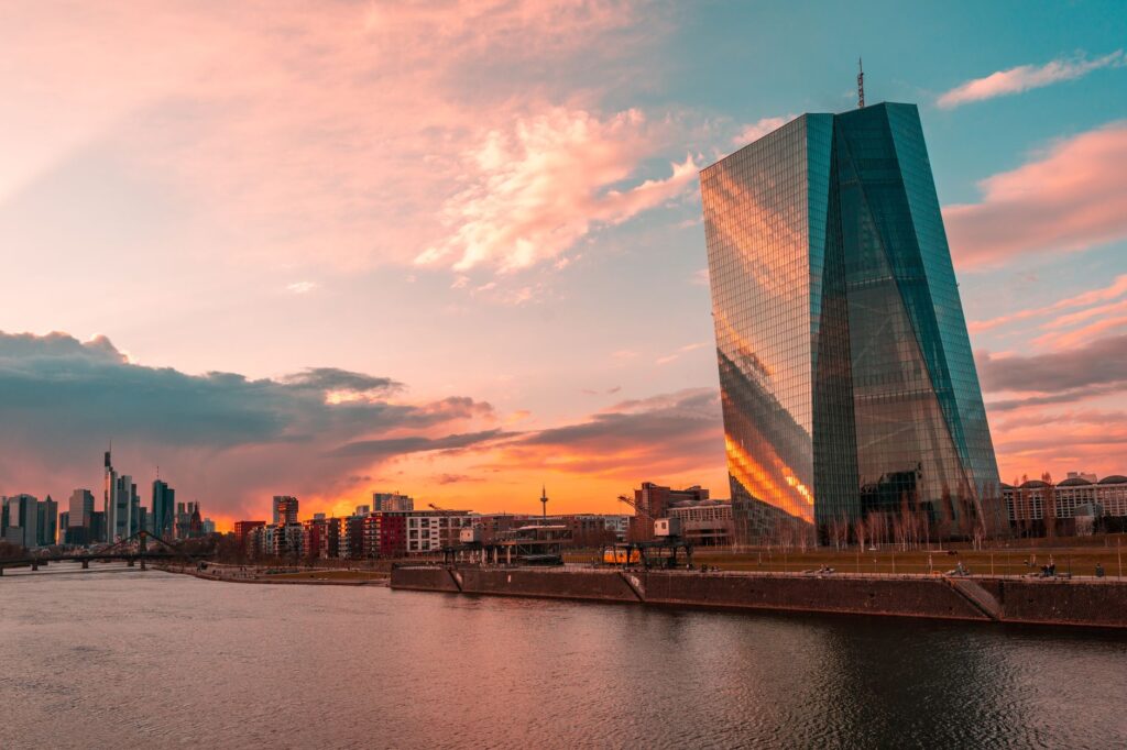 ECB payment statistics — the derogation nobody claims