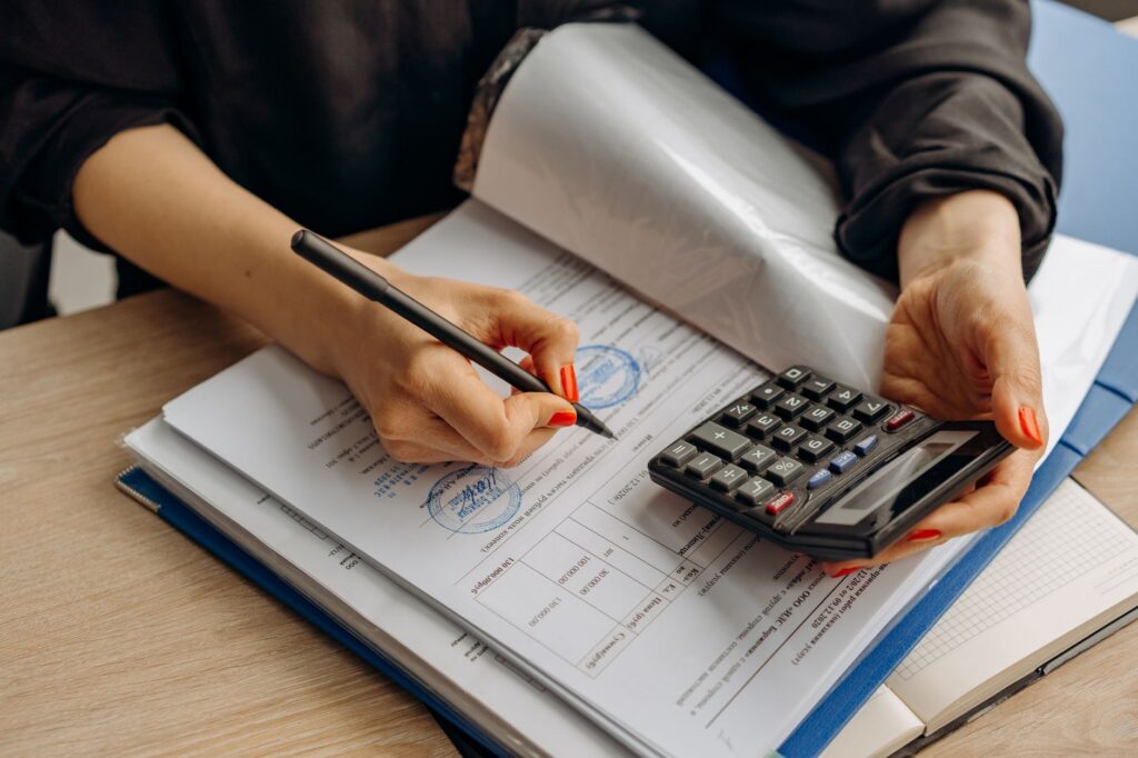 Fraud losses — who bore them, and when they count